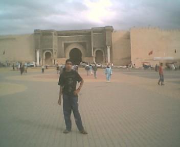 moi anas